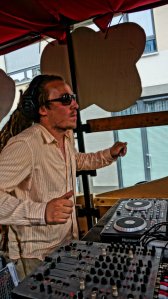 481951_3877270422749_1498934462_n